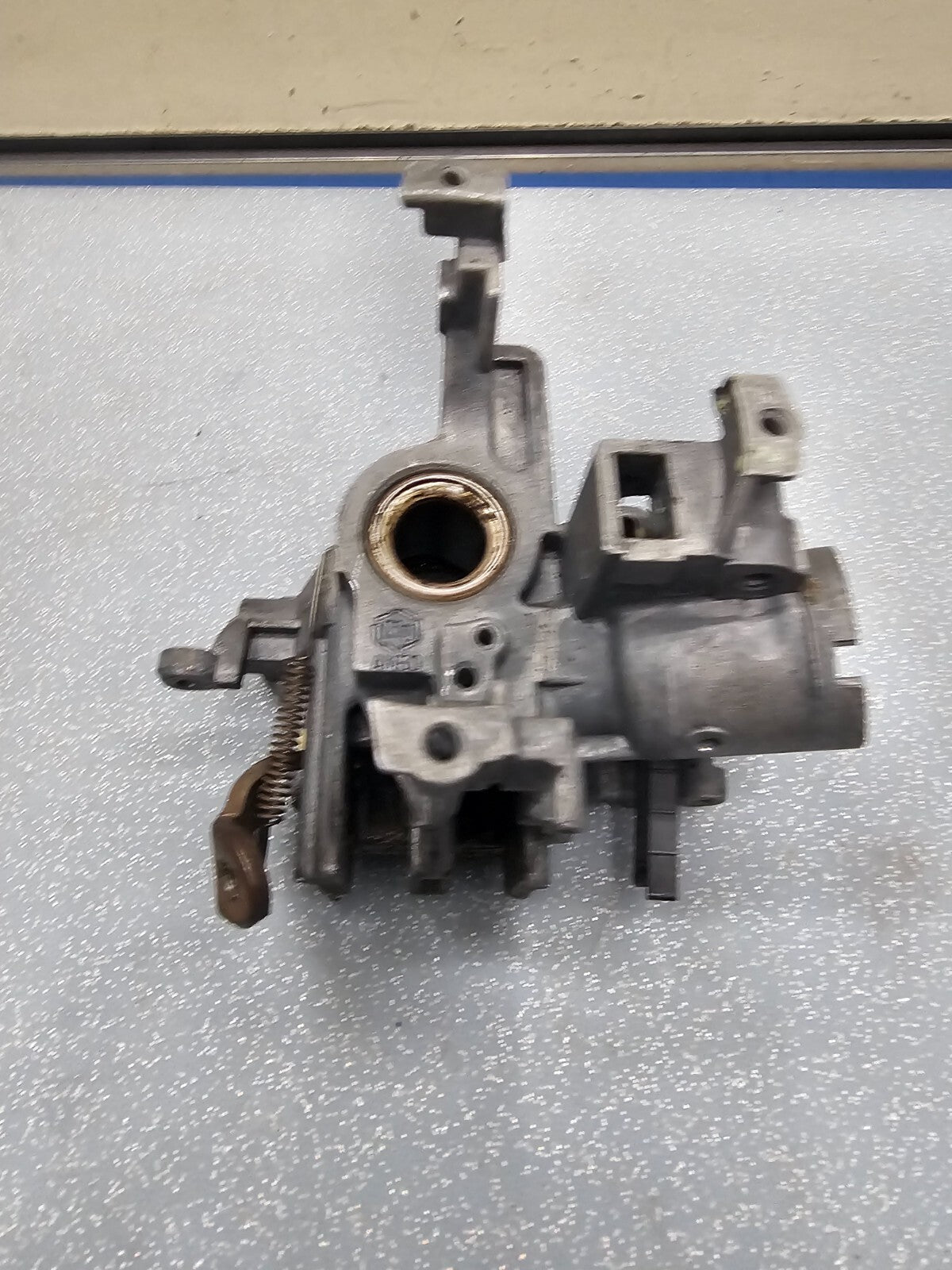 01-17 Ford Super Duty F-650 F-750 Power Steering Column Jacket Flange OEM