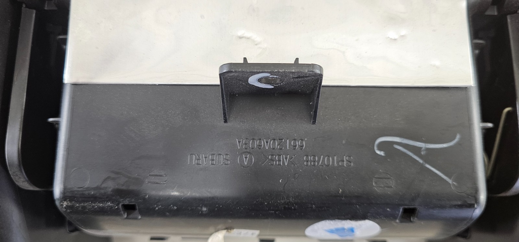 03-09 SUBARU LEGACY OUTBACK Center Dash Radio BEZEL A/C Vents Cubby STORAGE B24