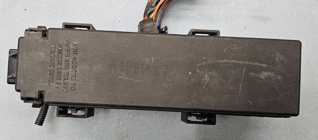 🔥2007 Chrysler Aspen Dodge Durango Engine TIPM Fuse Box Power Module OEM