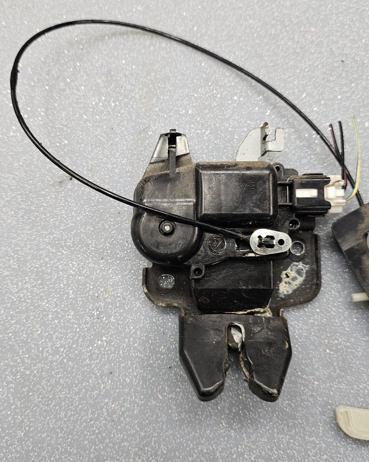 🔥08-14 Subaru Impreza WRX STI Trunk Latch Lid Release Lock Mechanism Sedan OEM