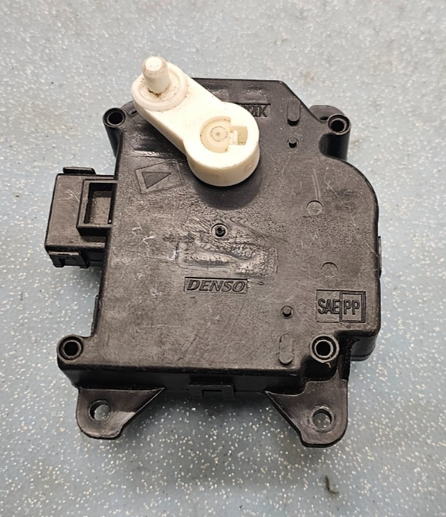 05-10 HONDA ODYSSEY AC A/C HEATER MOTOR BLEND DOOR ACTUATOR FLAP SERVO ASSEMBLY