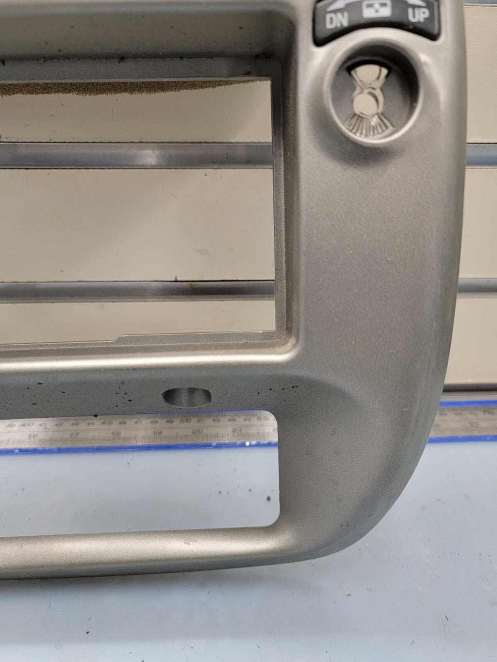 🔥95-10 Ranger EXPLORER Radio Center Dash Trim Bezel 4x4 Fog Air Vent SILVER B2