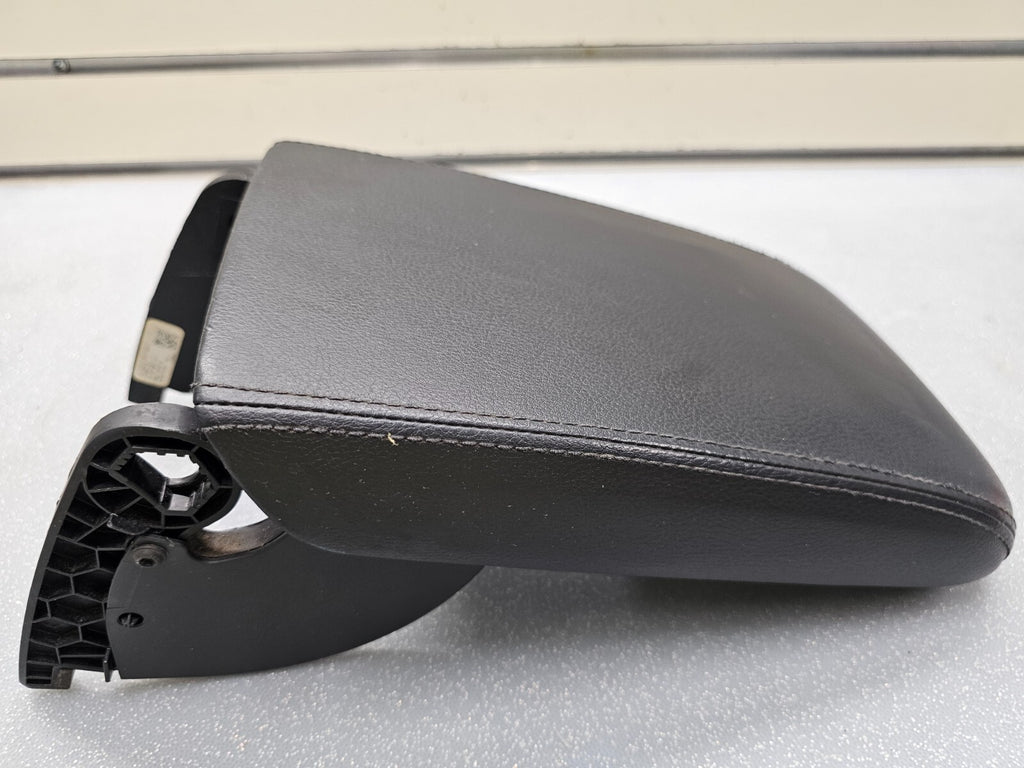 12-19 Volkswagen VW Passat Front Center Console Cover Lid Armrest Top Pad Black