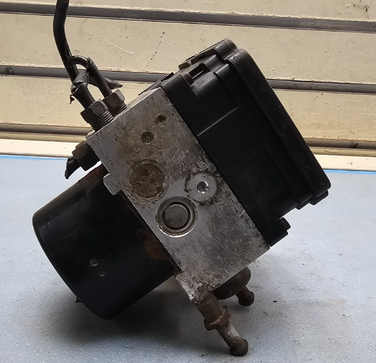 🔥08-10 Grand Caravan Town Country ABS Anti Lock Brake Pump Plug Assembly OEM