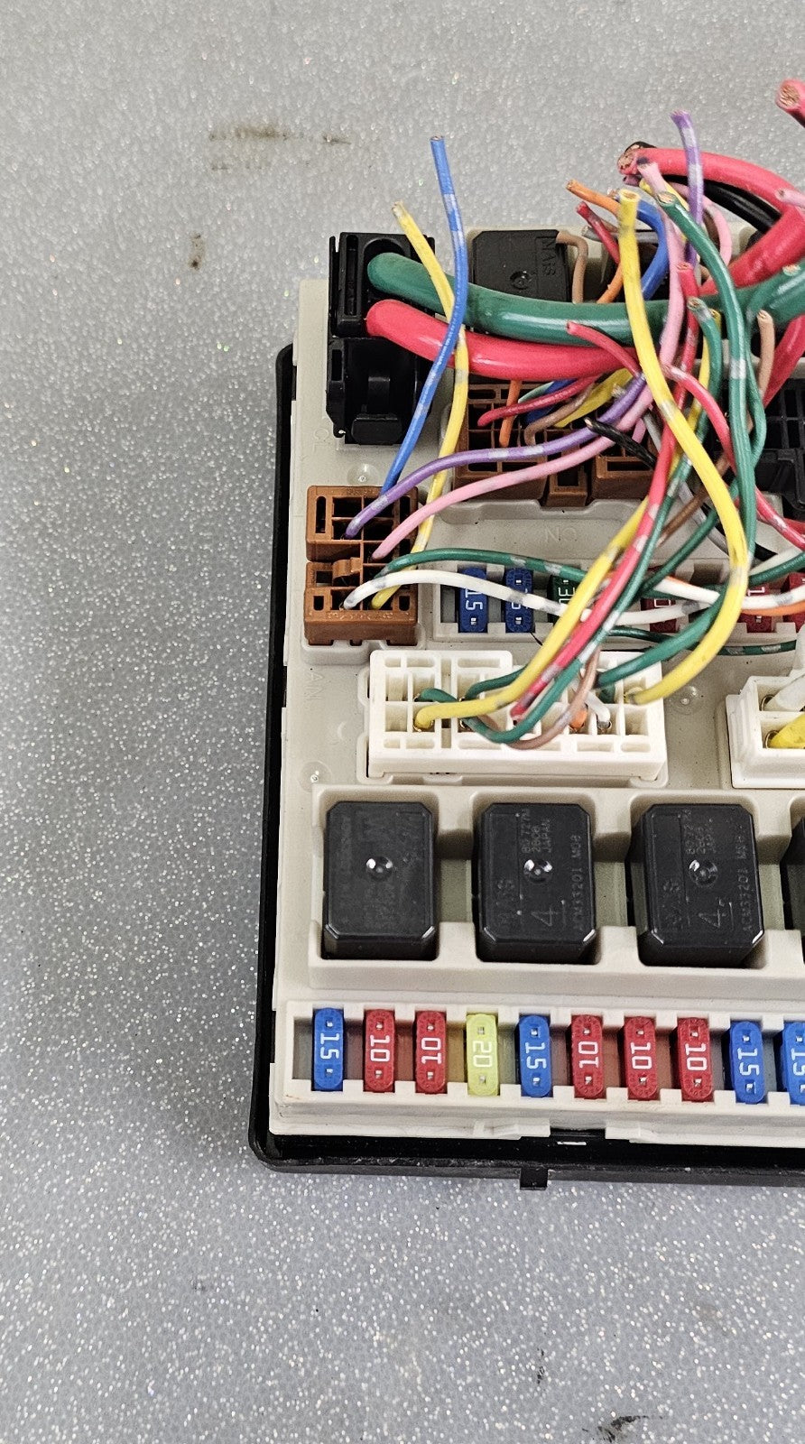 🔥2007-2011 Nissan Versa IPDM Under Hood Fuse Box Relay Control Module Unit F