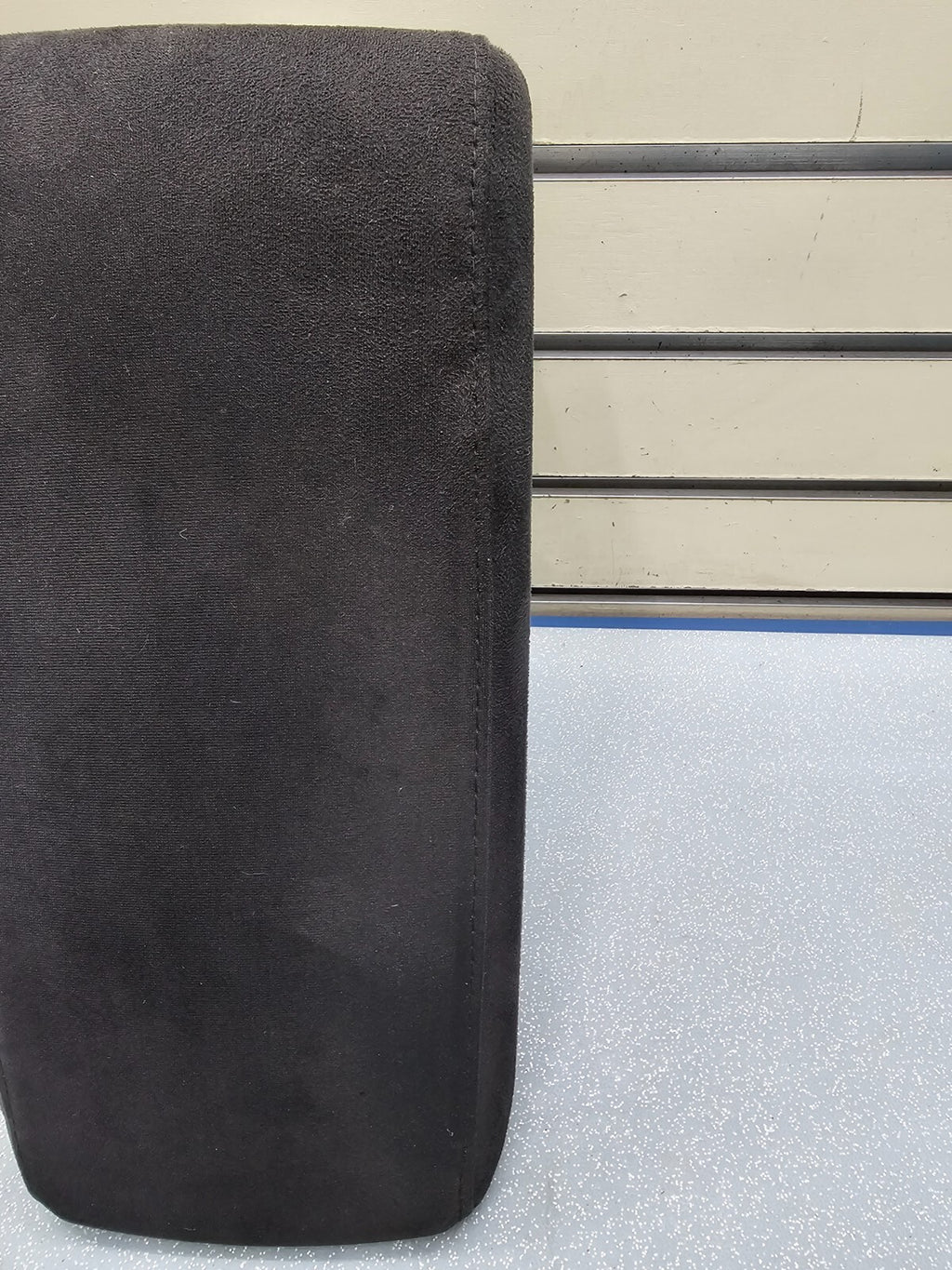 🔥07-12 Nissan Altima Center Console Lid Arm Rest Top Cloth Cover Assembly Black
