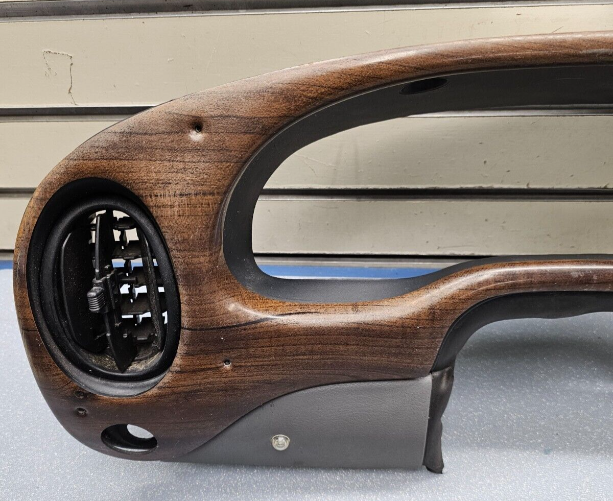 99-02 Ford E150 Econoline Van Dash Instrument Cluster Speedo Gauges Bezel Wood