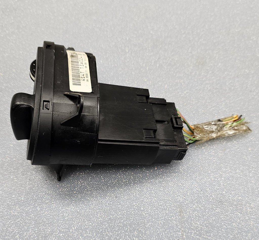04-07 Ford Focus Dash Headlight Lamp Control Switch Head Fog Light Toggle Switch