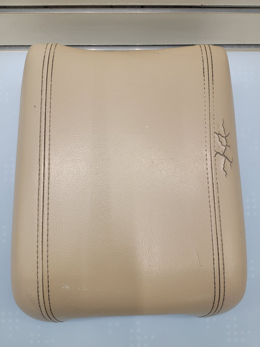 2007-2014 Ford Expedition Center Console Cover Armrest Lid TAN OEM