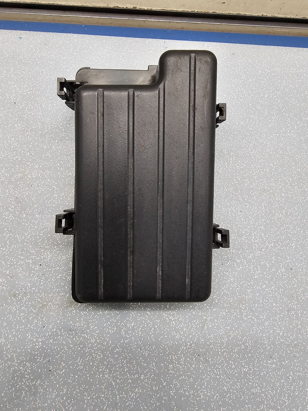 🔥2005-2010 Honda Odyssey Under Hood Fuse Relay Box Cover Lid Black