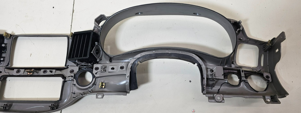 🔥00-05 IMPALA Dash INSTRUMENT Cluster Bezel Radio Speedo Gauge Trim Gray