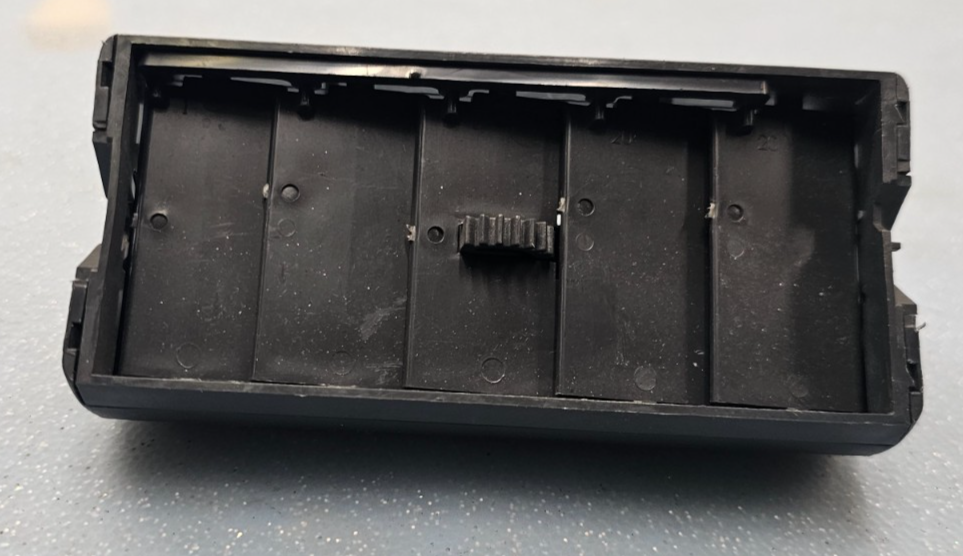 🔥95-05 Cavalier Front Center Dash A/C AC HVAC Air Vent Heater Outlet Black OEM
