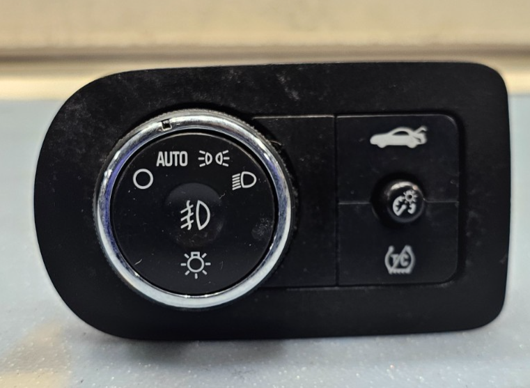 🔥06-11 CHEVY IMPALA HEADLIGHT LAMP FOG TRACTION CONTROL SWITCH BLACK ASSEMBLY
