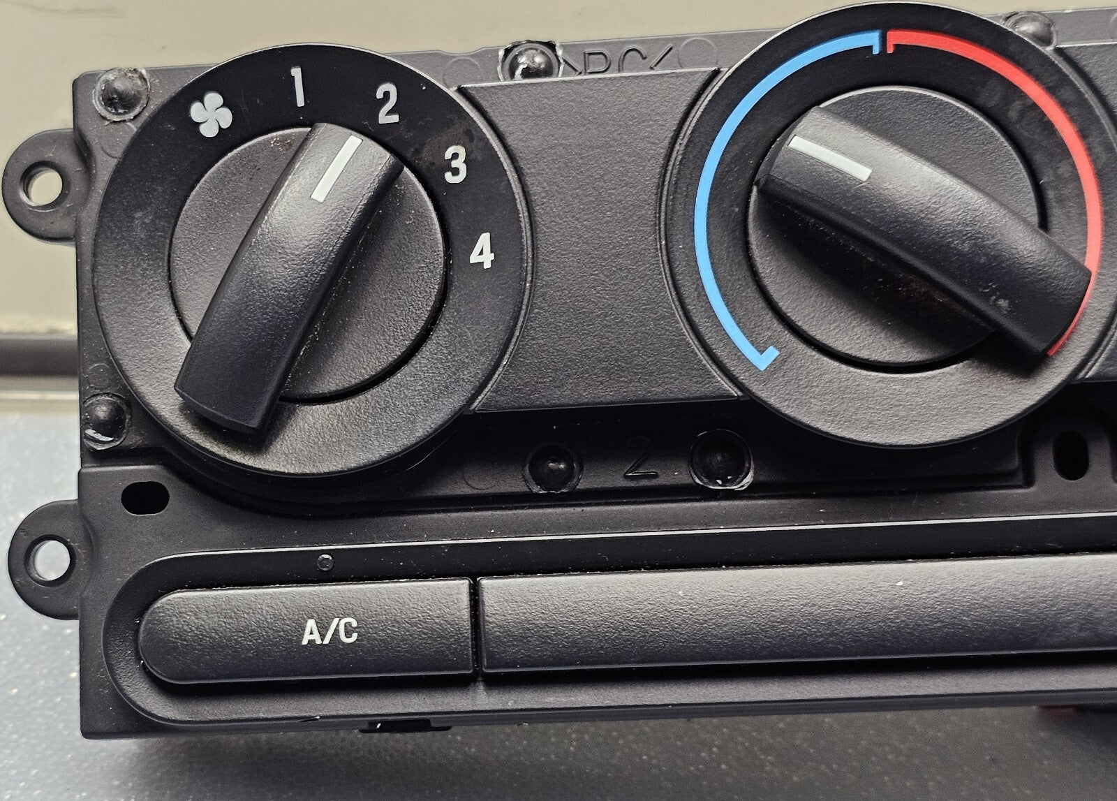 04-08 Ford F150 F250 F350 Dash Center AC Heater Climate Control Temperature Unit