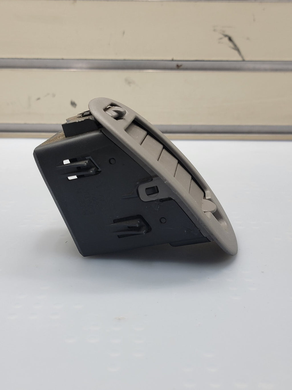 🔥2004-2007 CHEVY MALIBU A/C Conditioner Heater Air Vent trim Right/left Gray