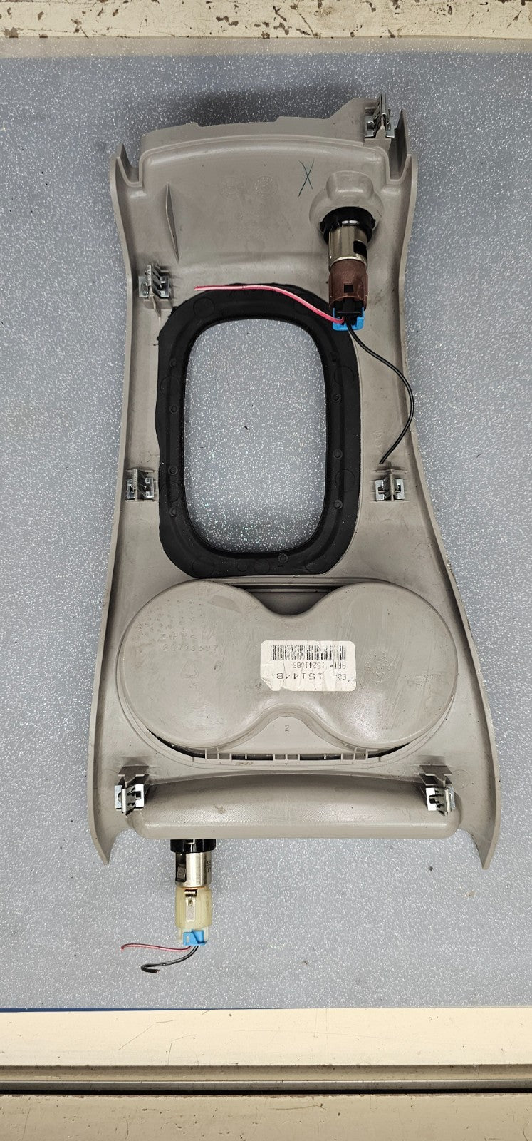 🔥05-10 Chevy Cobalt Cigarette Light Cup Holder Ashtray Bezel Surround Trim Tan