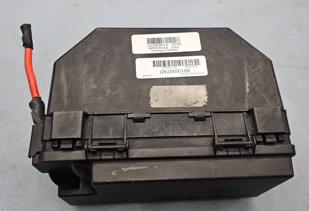 🔥2012 DODGE GRAND CARAVAN TOWN & COUNTRY TIPM FUSE BOX BCM POWER MODULE RELAY