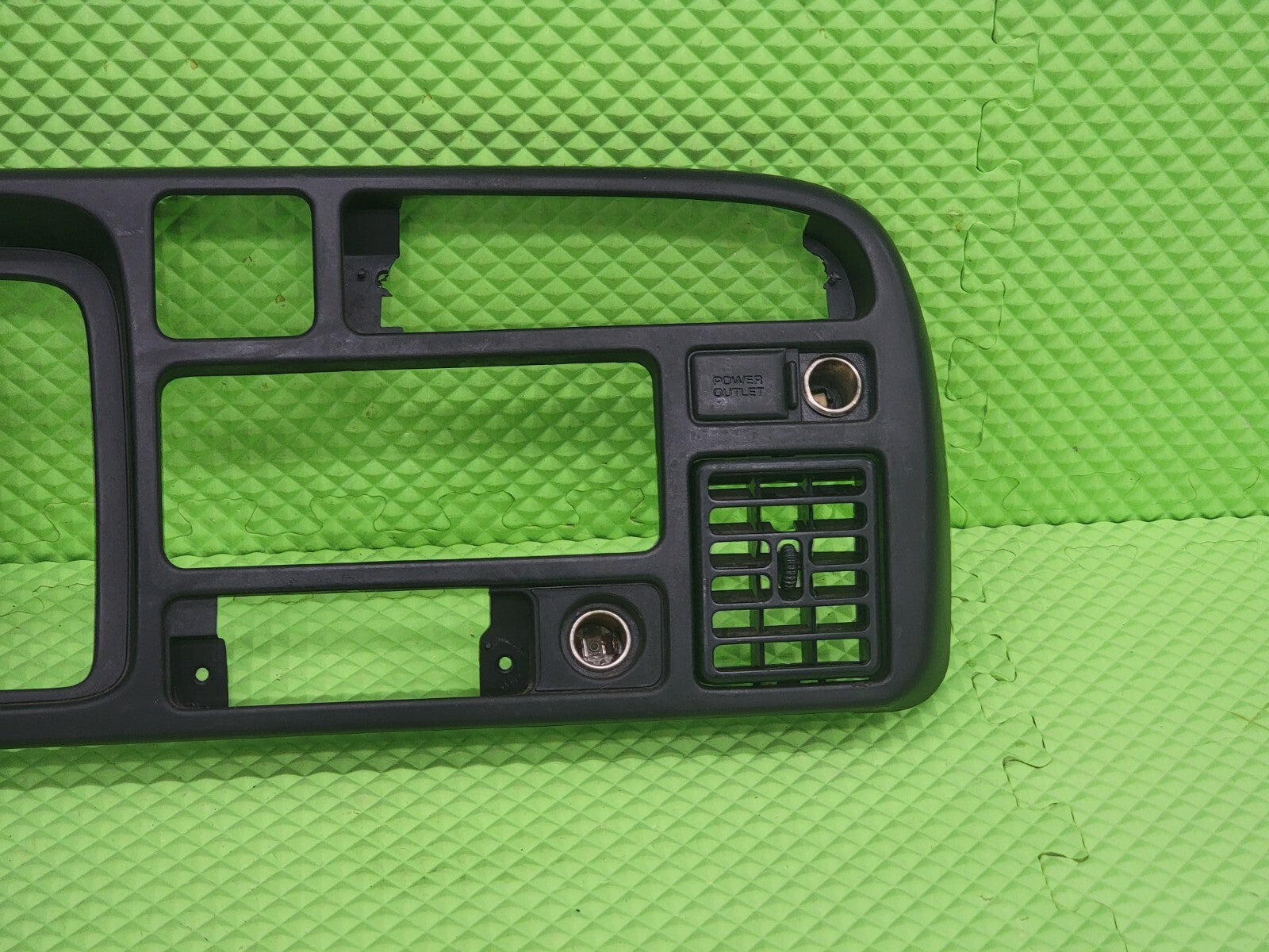 🔥94-97 Dodge Ram 1500 2500 3500 - Dash Trim Surround Bezel Vents OEM Black
