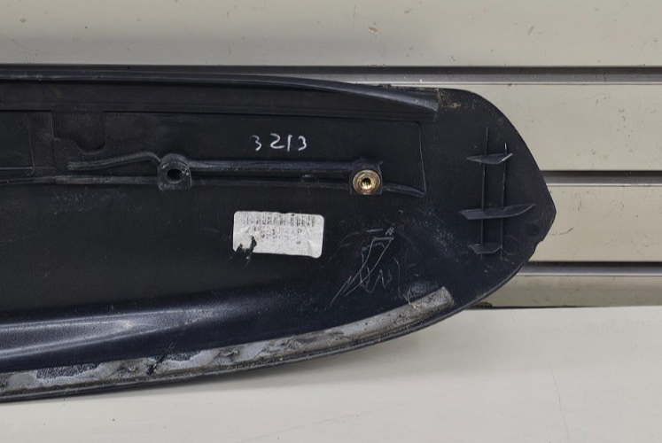 🔥2002-2009 Chevrolet Trailblazer Rear Hatch Spoiler Brake Light Silver OEM SP2