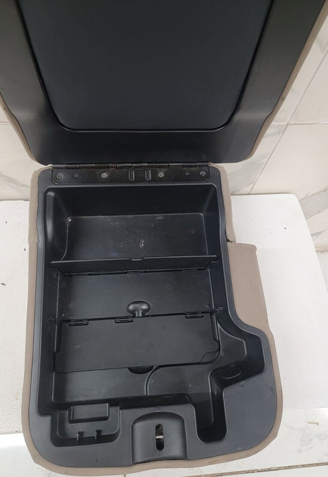2002-2008 Dodge Ram 1500 Jump Seat Console Arm Rest Storage OEM TAN JS7