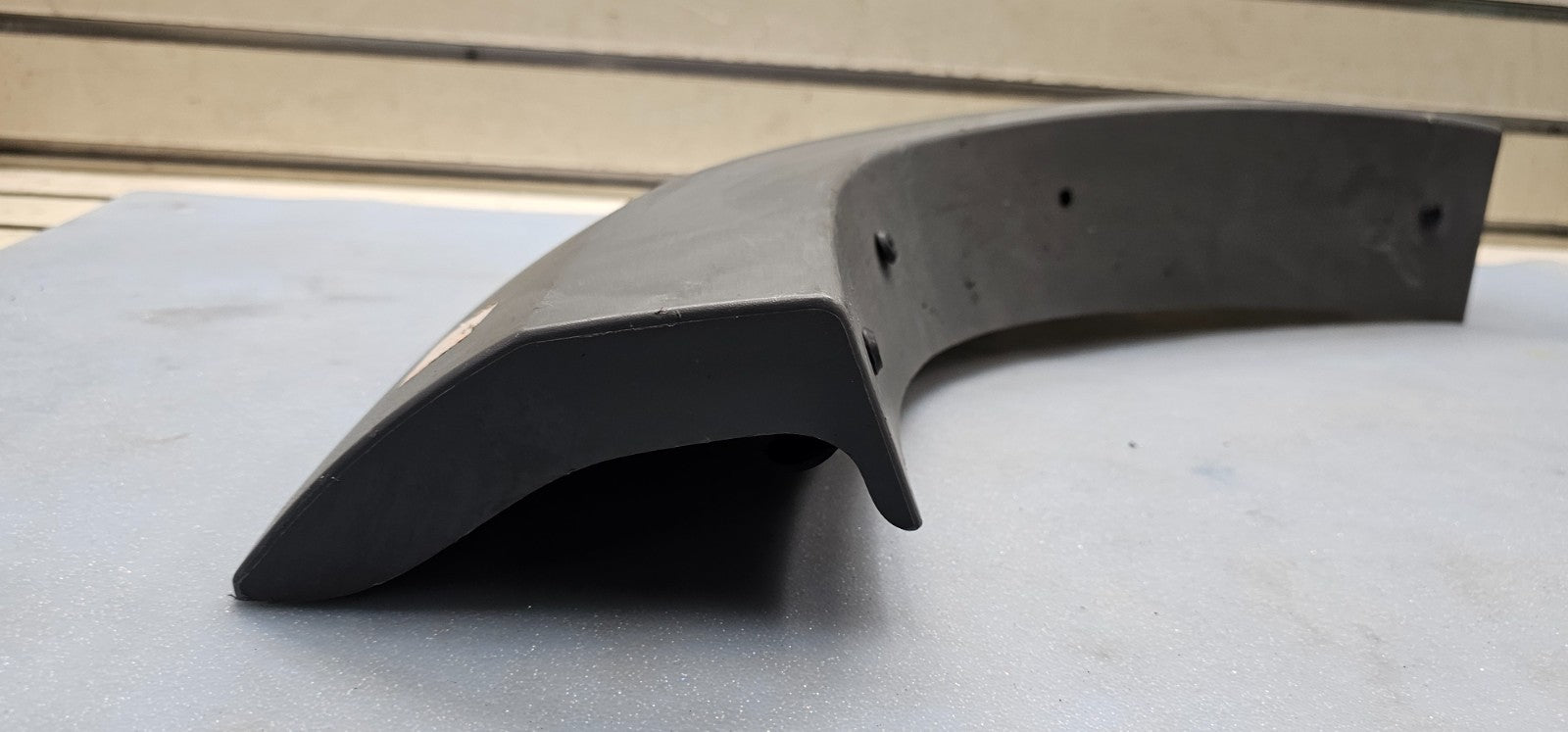 🔥02-07 Jeep Liberty Right Rear Door Fender Flair Extension Molding Gray