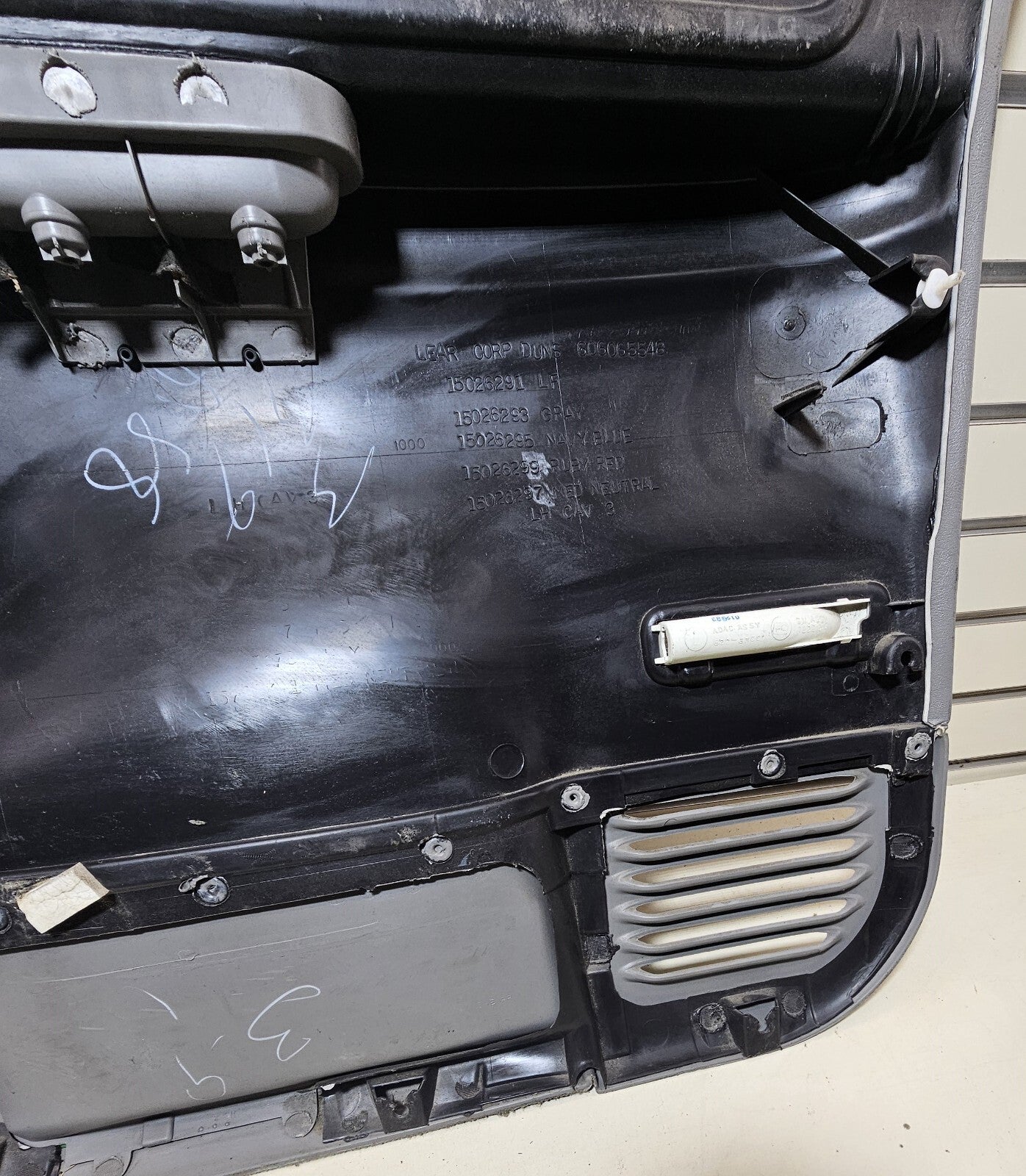 🔥95-99 Chevy GMC Silverado C/K Door Panel Front LEFT Driver GRAY auto D2