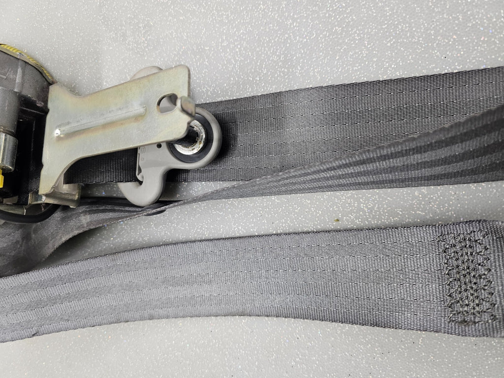 🔥2003-2008 Honda Pilot Front Right Passenger Seat Belt Retractor Assembly Gray