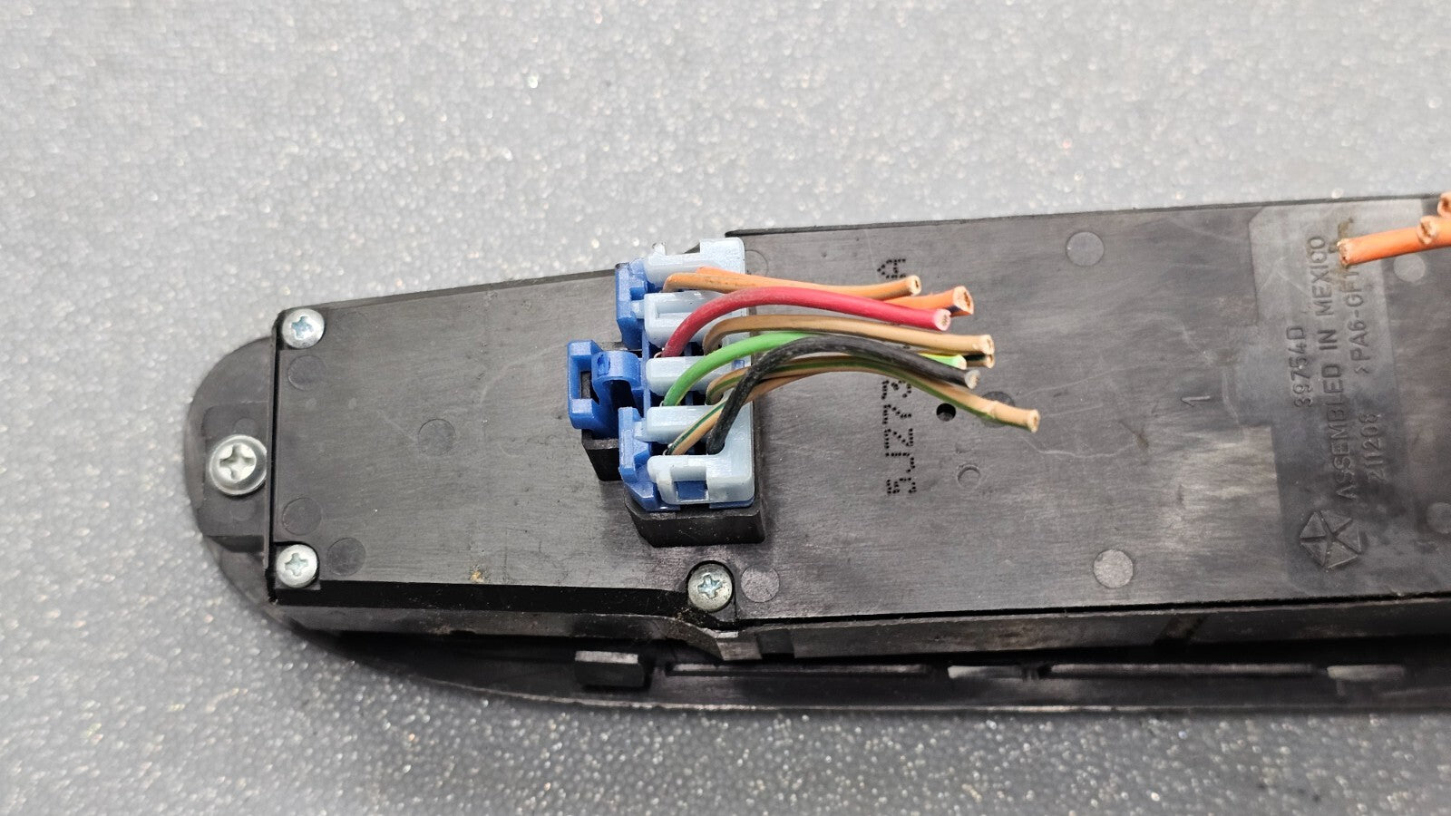 03-09 DODGE RAM 1500 2500 Front Left Driver Power Master Window Switch Black OEM