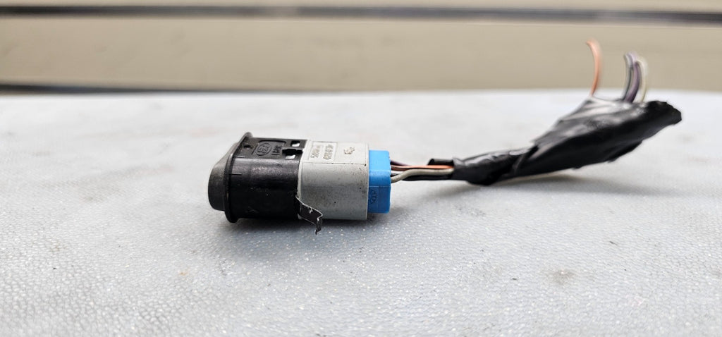 🔥03-11 TOWN CAR TRACTION STABILITY CONTROL SWITCH BUTTON ASSEMBLY BLACK OEM