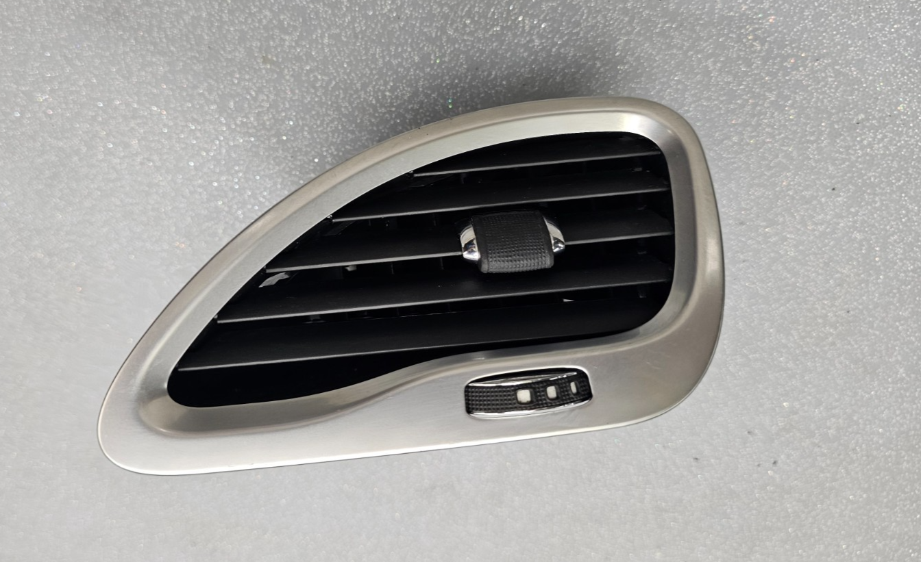 🔥13-16 Dodge Dart Right Side Heater Dash Air Vent Grille Nozzle Assembly