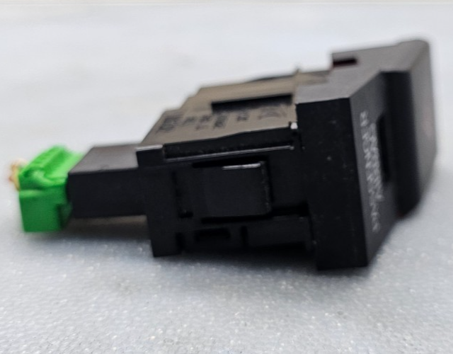 🔥05-07 Accord Odyssey Hazard Warning Flasher Light Switch Button Assembly Black