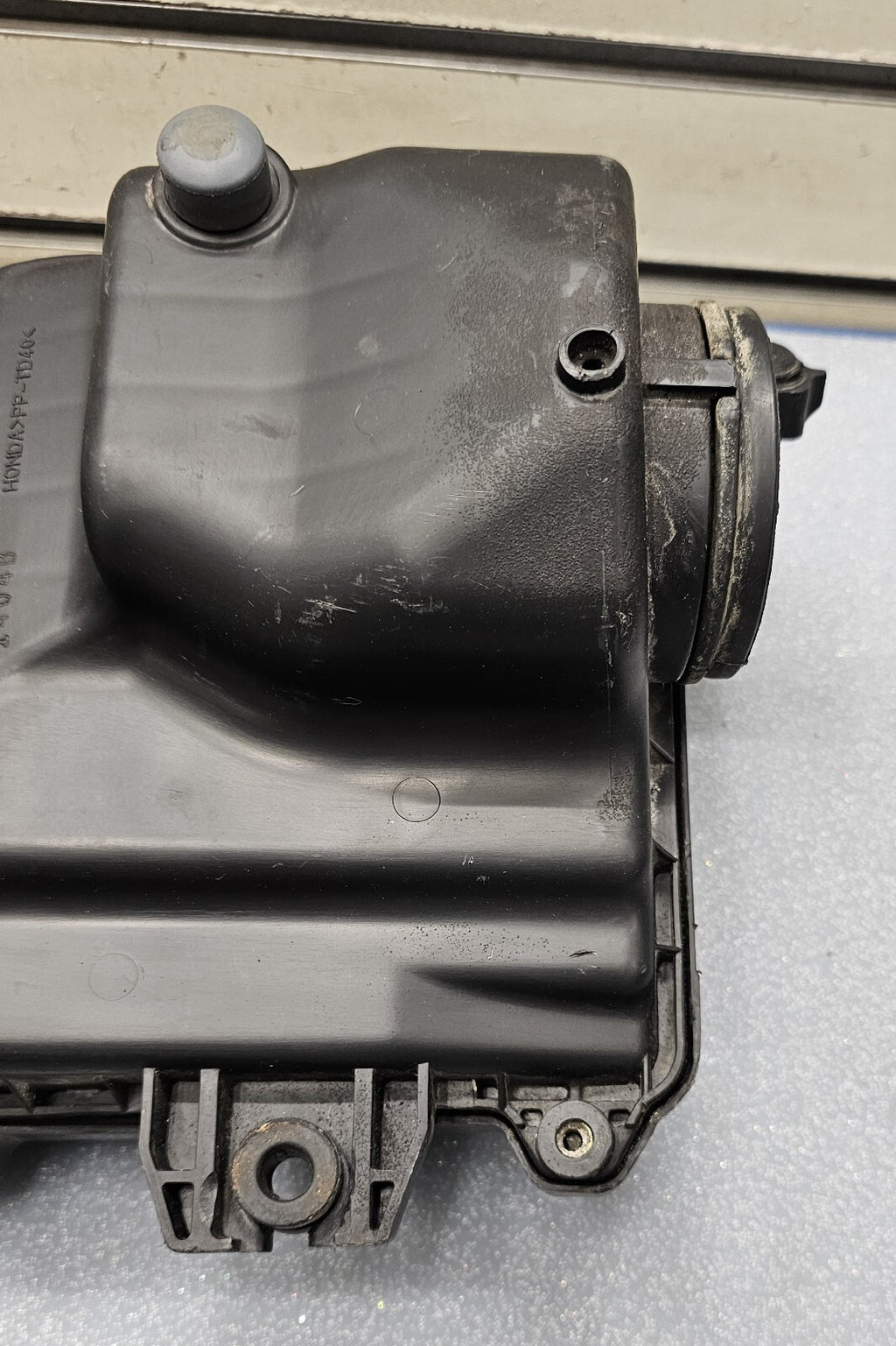 🔥01-05 HONDA CIVIC 1.7L ENGINE AIR INTAKE BOX CLEANER FILTER BOX ASSEMBLY OEM