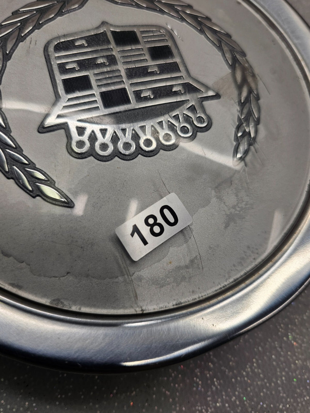 88-91 Cadillac Deville Front Rear LH/RH Wheel Center Cap Hubcap Silver Lower OEM