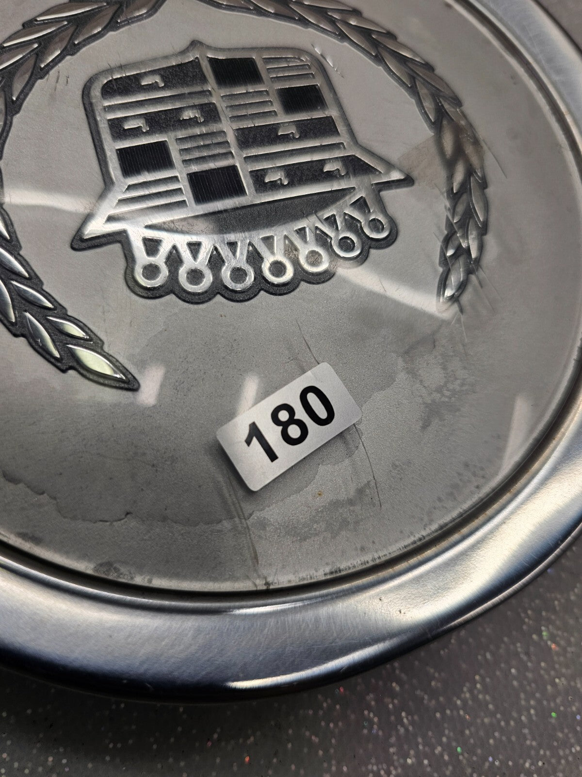 88-91 Cadillac Deville Front Rear LH/RH Wheel Center Cap Hubcap Silver Lower OEM