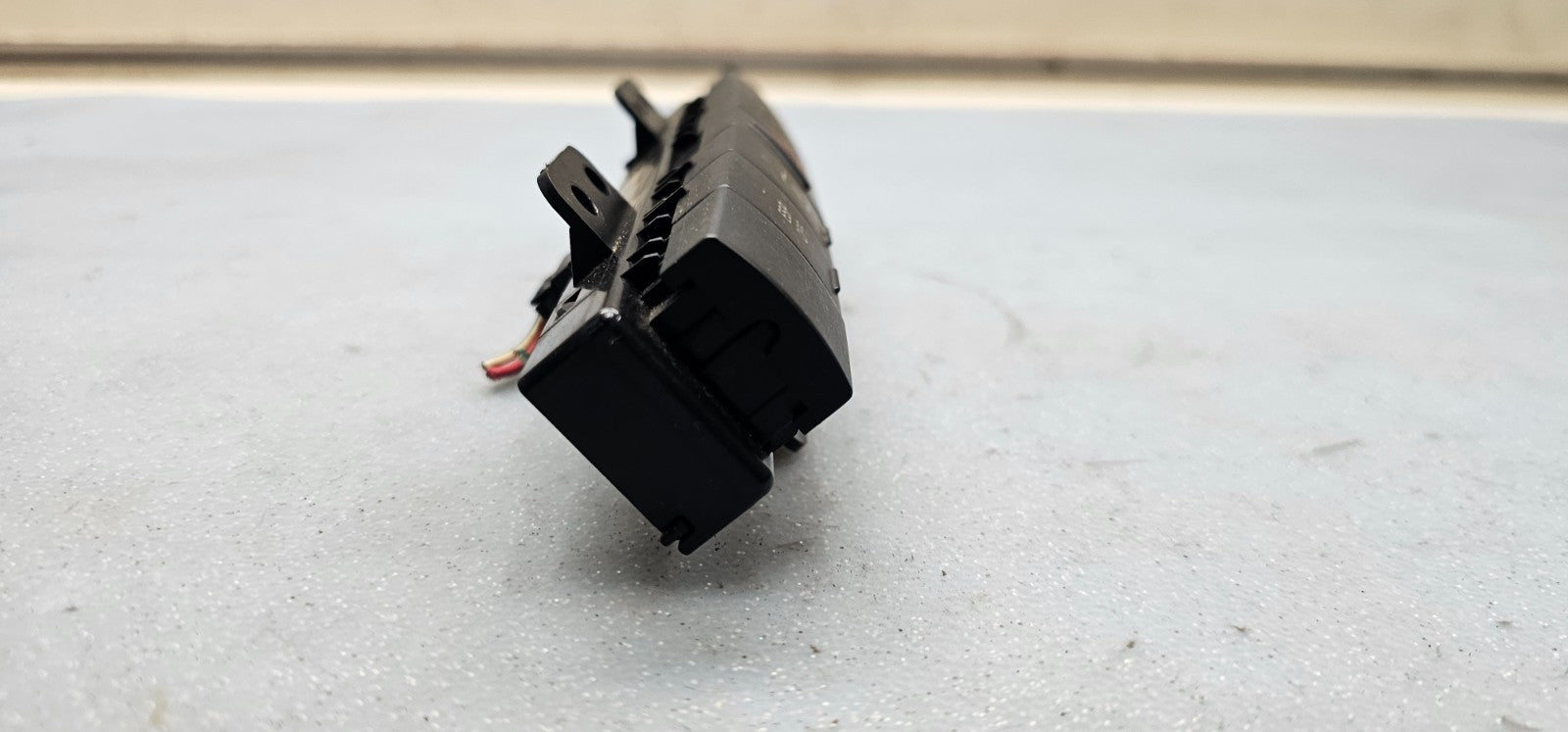 🔥07-11 Dodge Nitro ESP Hazard Light Control Switch Unit OEM