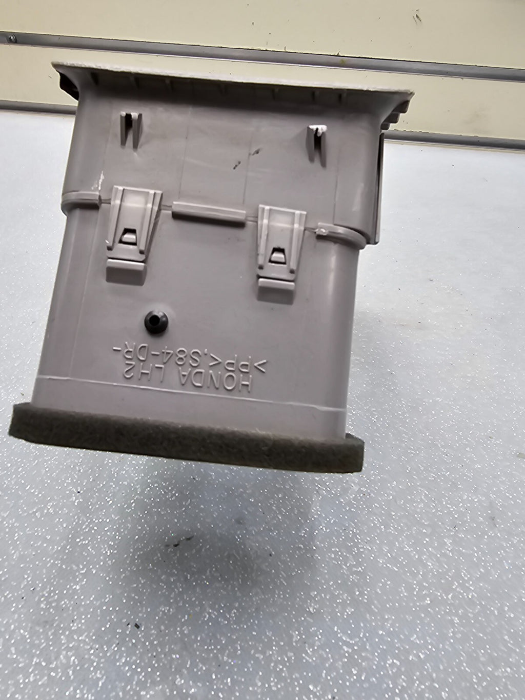 🔥98-02 Honda Accord Left Driver Dash Front Air Vent A/C Heater Assembly OEM TAN