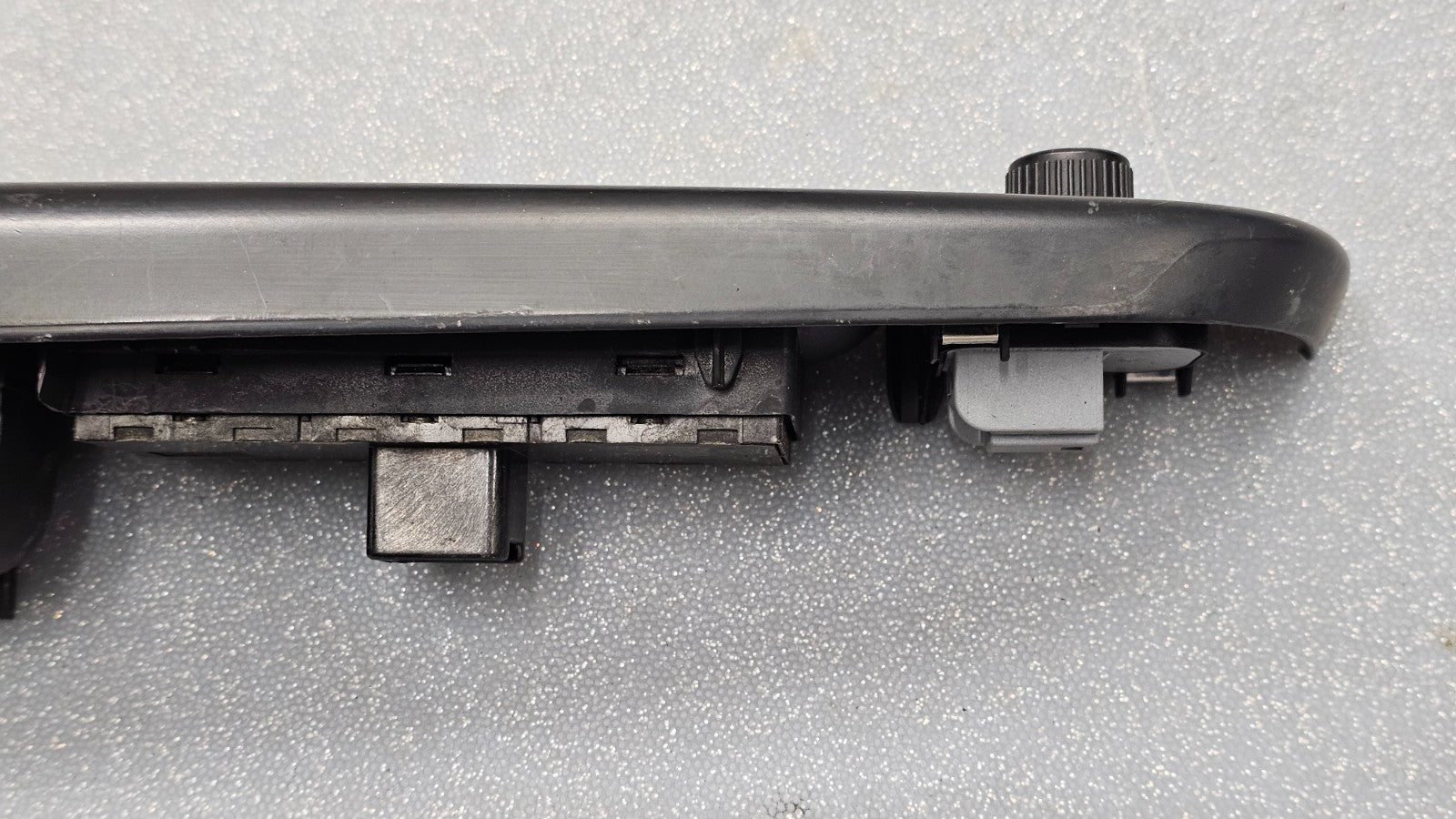 05-10 Passat Golf Jetta Rabbit Left Driver Door Master Power Window Switch Black