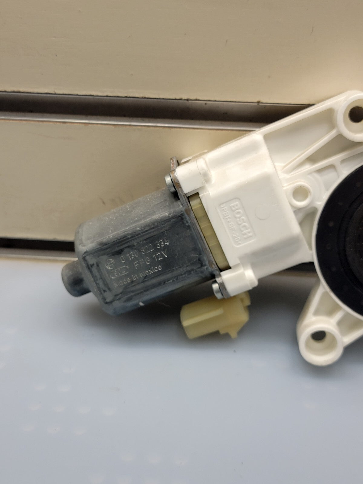 2008 - 2020 Dodge Grand Caravan Front Left Driver Door Window Motor