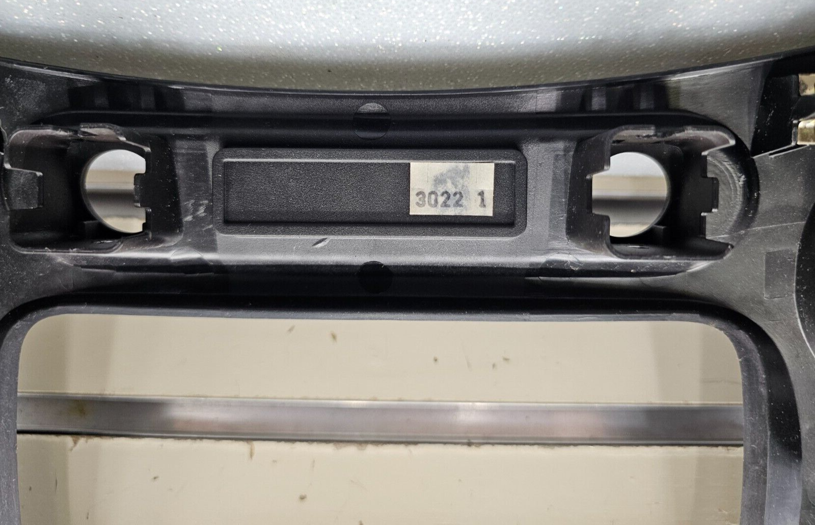🔥03-07 Saturn Ion Dash Radio AC Climate Control Bezel Assembly Trim Panel BLACK