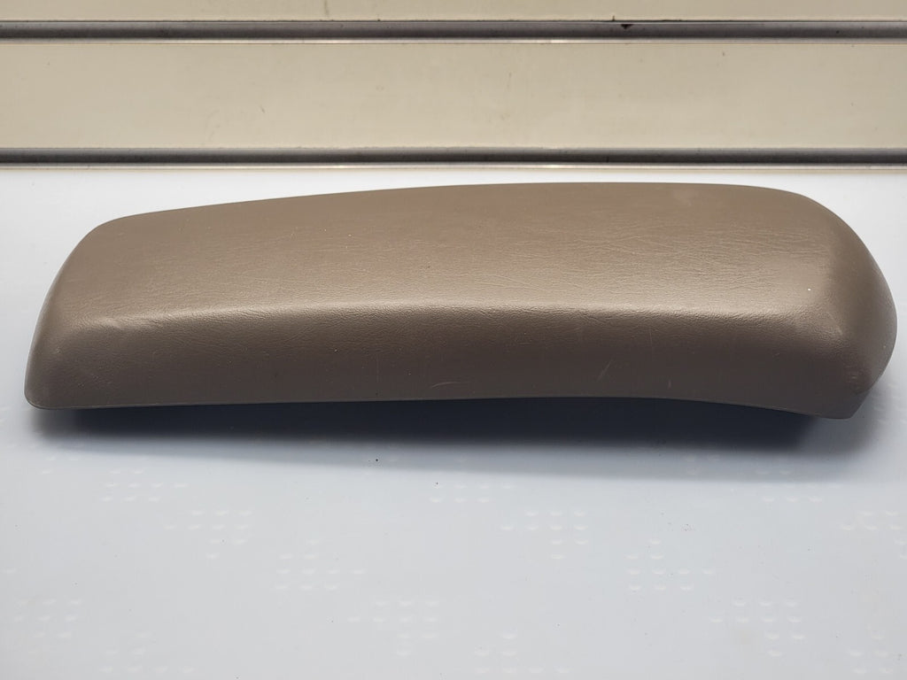 🔥04-07 Chevrolet Malibu Center Console Arm Rest Lid Door Cover OEM Pad TAN