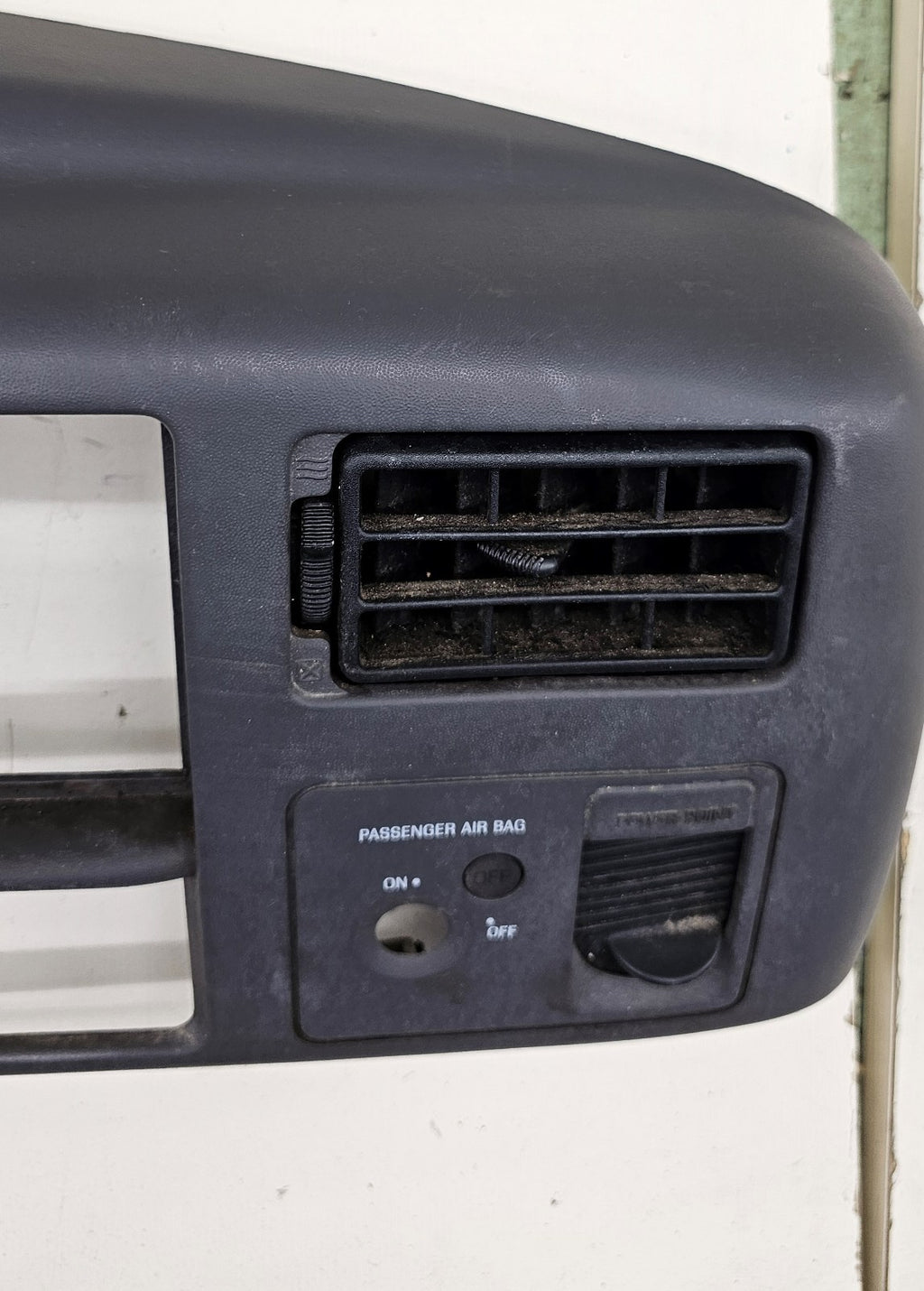 🔥99-04 Ford F250 F350 Dash Instrument Cluster Speedometer Bezel Panel Black
