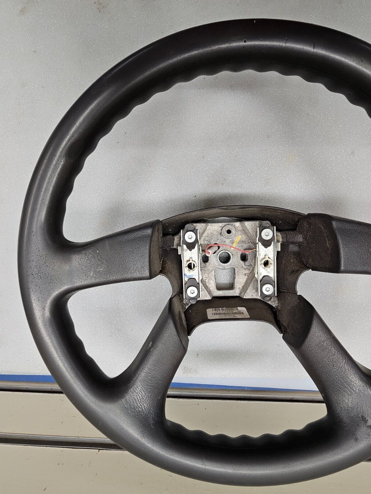 03-06 Chevrolet Tahoe Suburban Yukon Escalade Steering Wheel Column BLACK OEM