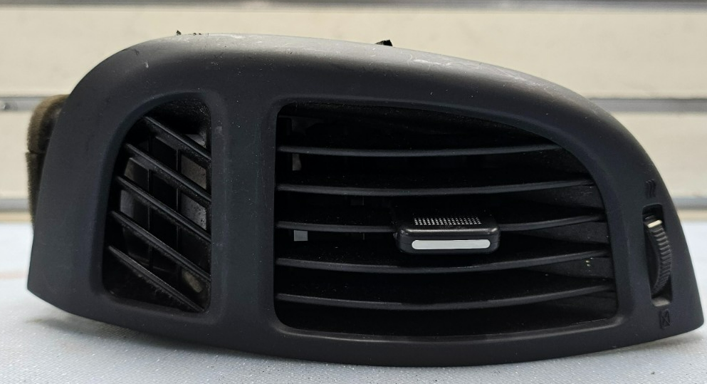 🔥10-13 KIA FORTE DASH LEFT DRIVER A/C AC AIR VENT HEATER PANEL ASSEMBLY BLACK