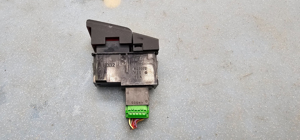 🔥03-07 Honda Accord Warning Hazard Light Switch Control Power Black SW47