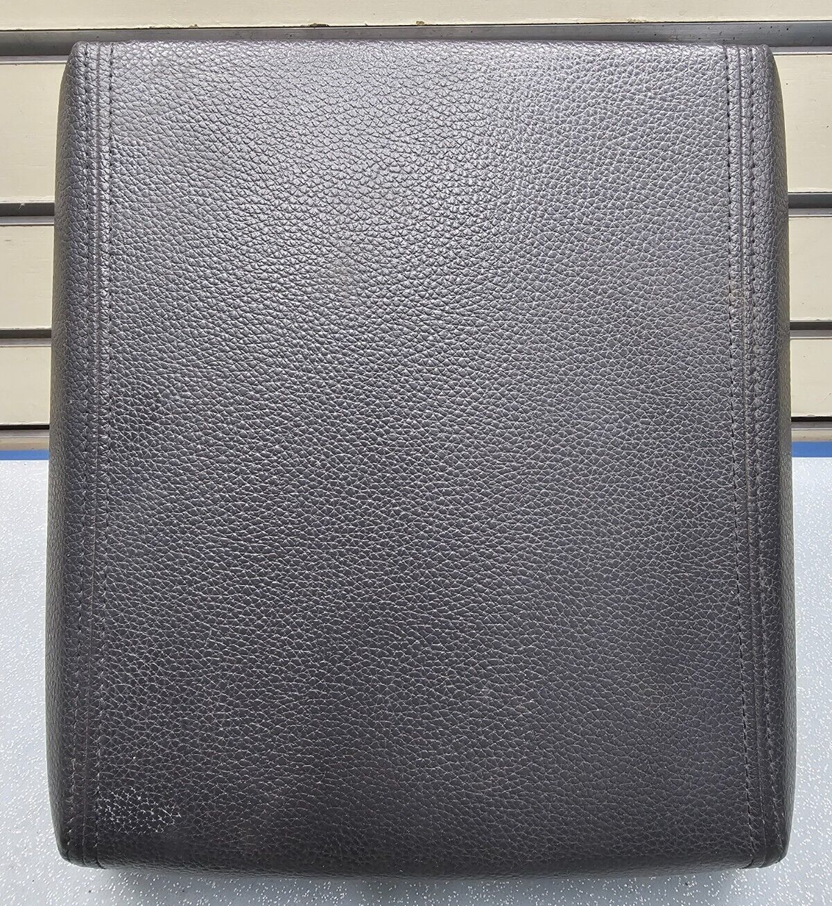 🔥04-08 Ford F150 07-14 EXPEDITION CENTER CONSOLE COLOMN SHIFT ARMREST LID BLACK