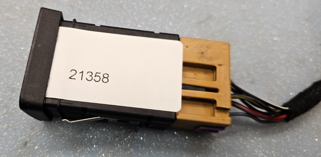 🔥99-05 VW Jetta Golf GTI MK4 LH Heated Seat Switch Black