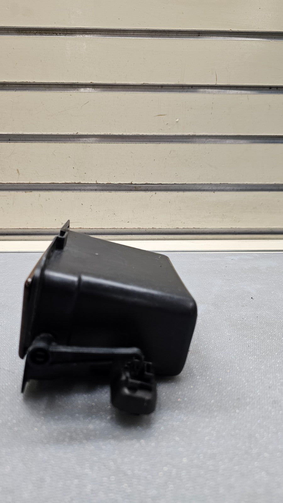 🔥03-06 Cadillac Escalade Center Dash Woodgrain Bin Cubby OEM