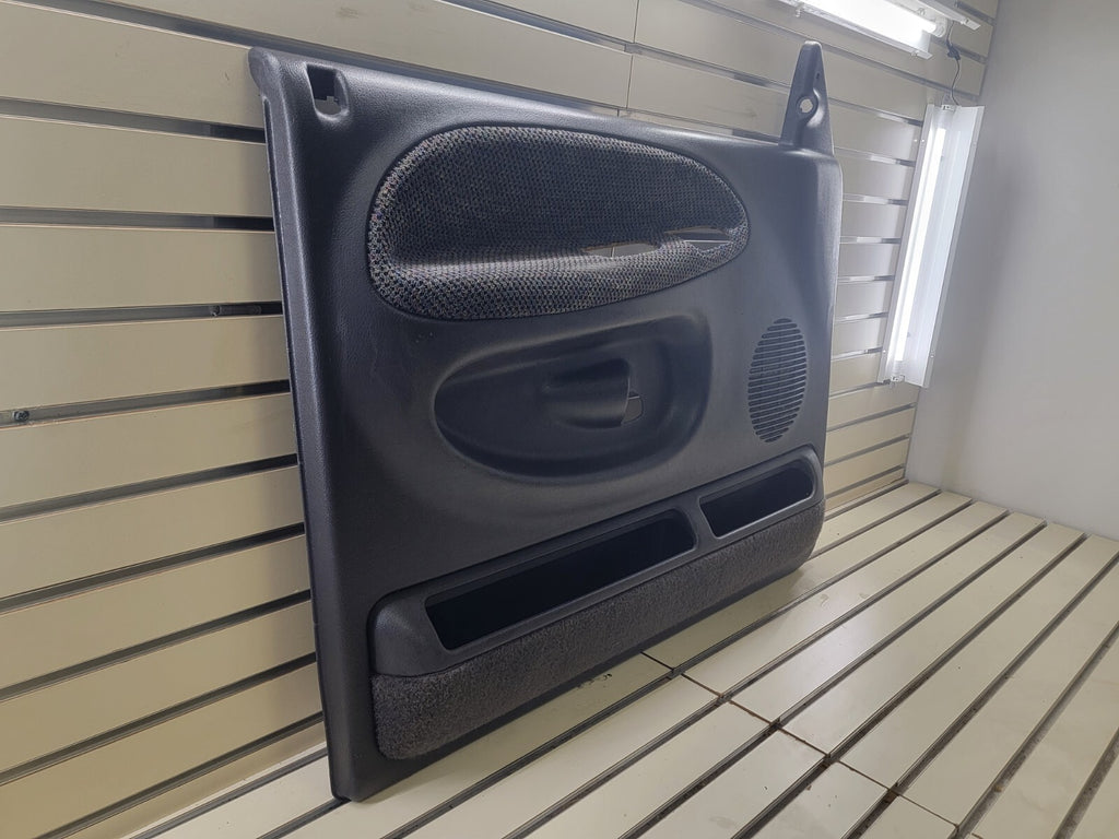 98-01 Dodge Ram 1500 2500 3500 Front Left Driver Door Trim Panel black auto D10