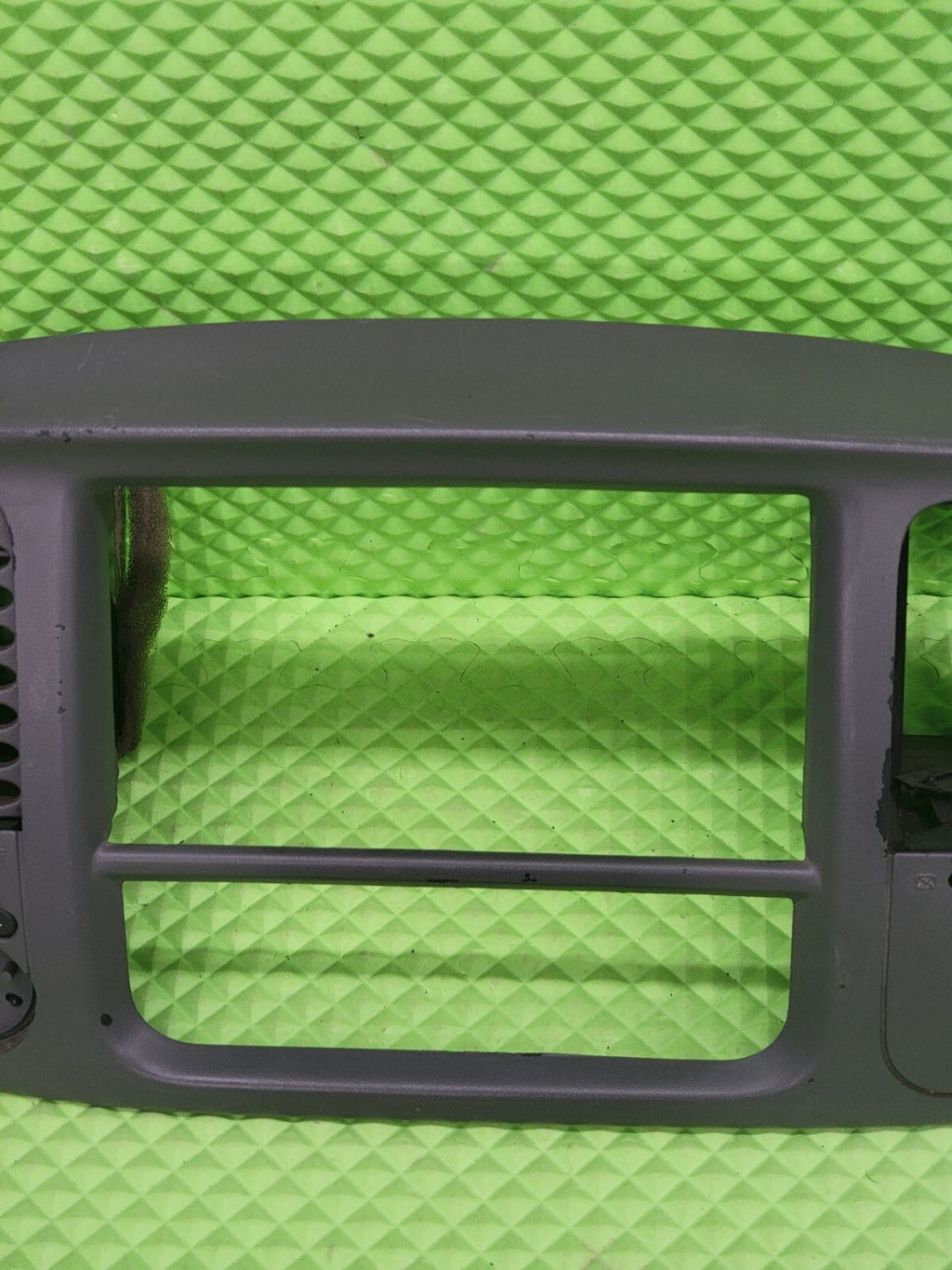 🔥1997-2003 Ford F150 Center Dash Radio Climate BEZEL Trim Panel Line Gray B1