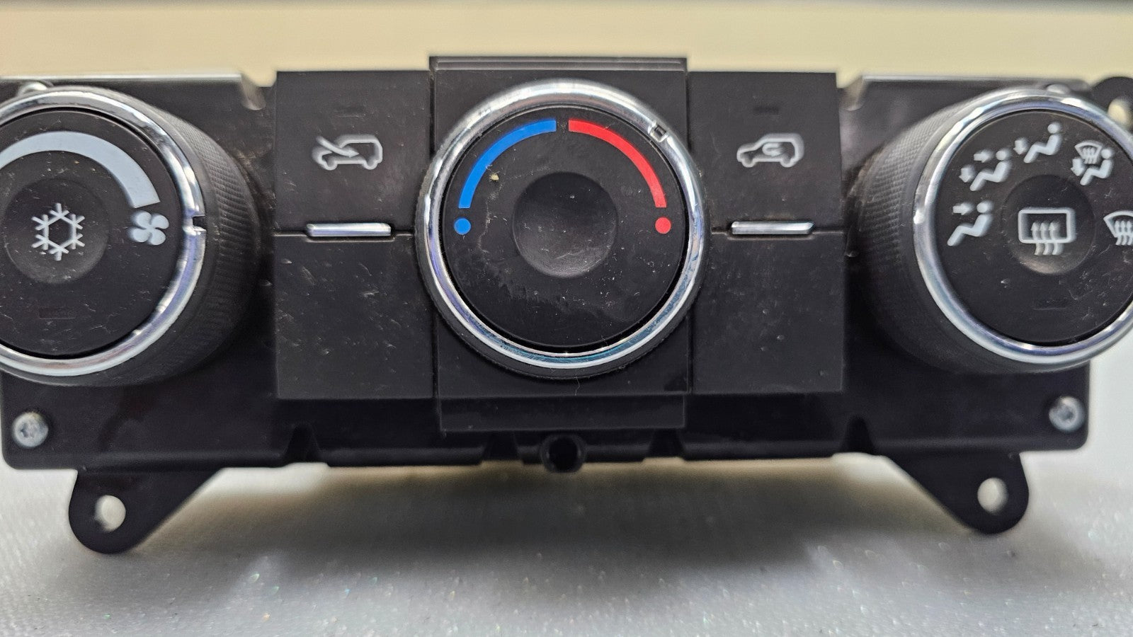 🔥07-09 CHEVY EQUINOX DASH CENTER AC HEATER CLIMATE TEMPERATURE CONTROL UNIT OEM